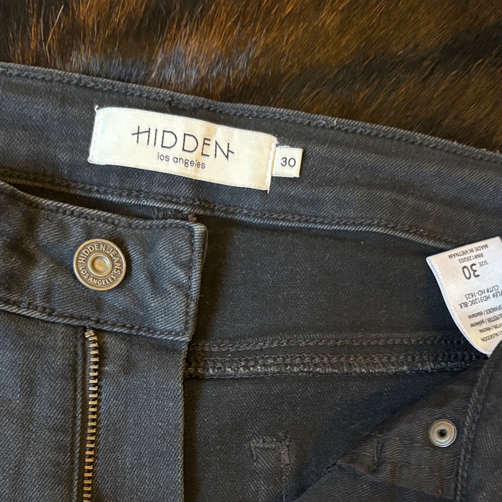 Hidden Jeans Women's Black Cropped Jeans - Picture 3 of 3